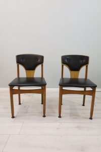 Spezielle dänische Stühle, 4er Set