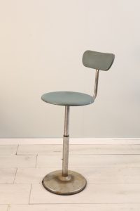 Architect's chair from the Bauhaus style